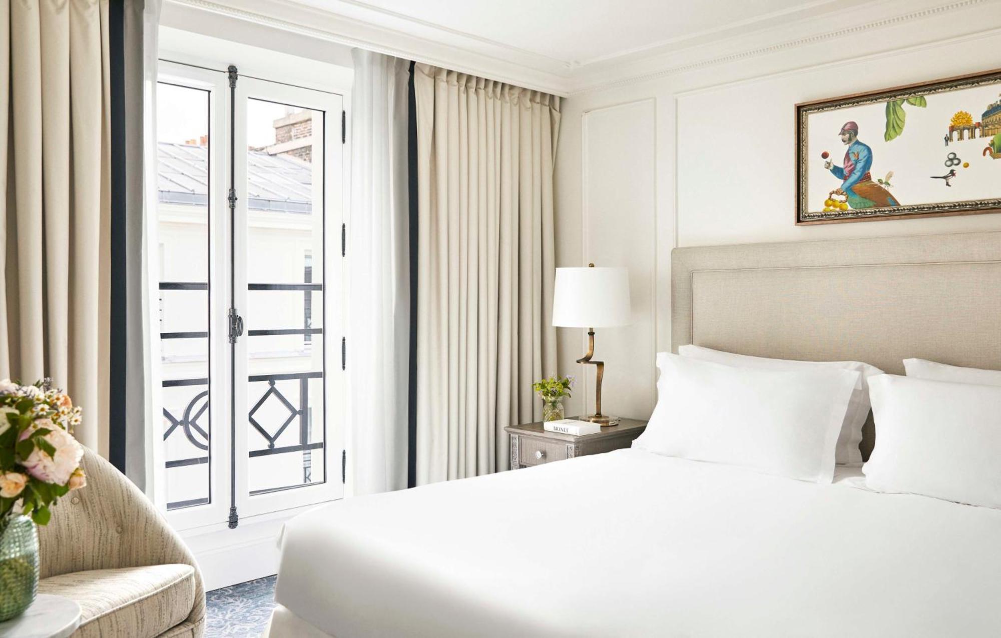 Deluxe Suite with View